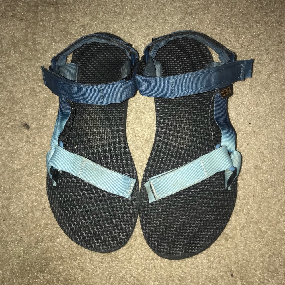 Tevas sandals!